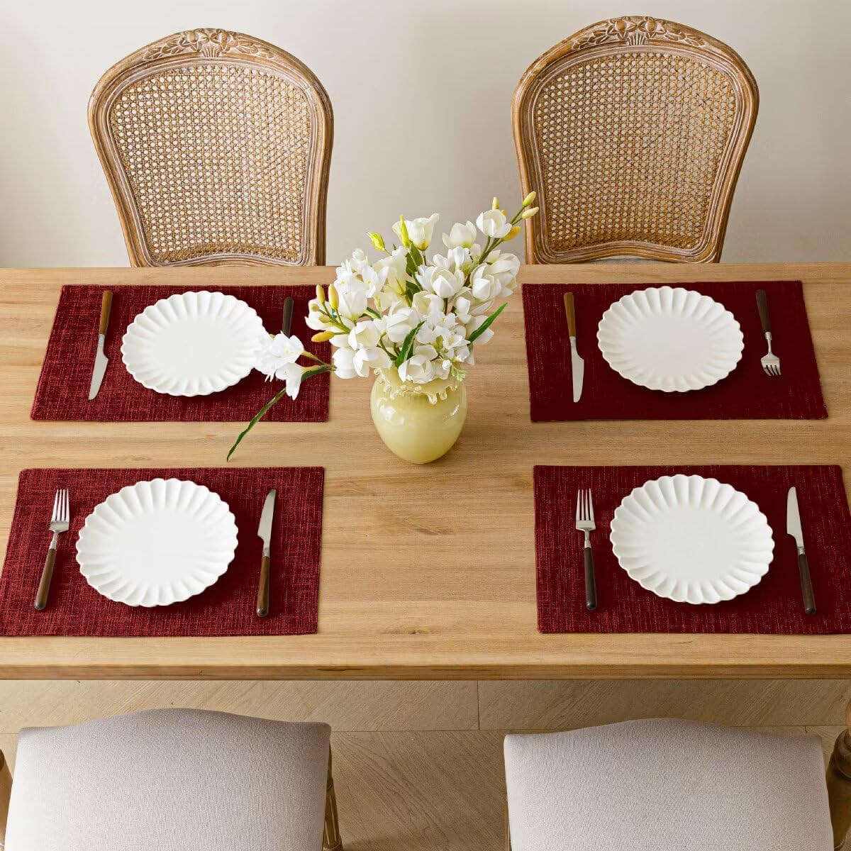Christmas Placemats Set of 4, Bilayer Thickened Linen Place Mats Heat Resistant Machine Washable Wrinkle Free Carefully Selected Polyester Mats for Kitchen/Dining/Coffee Table (Deep Red)