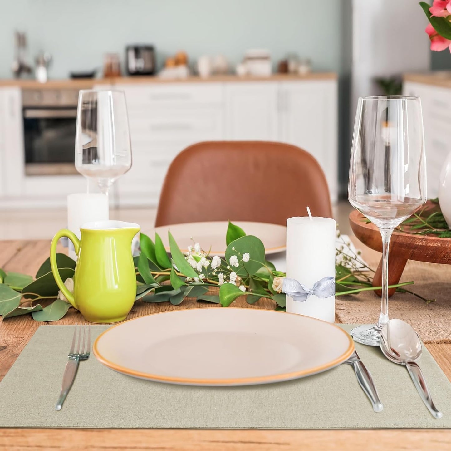 MANSPHIL Cloth Placemats Set of 4, Washable Thick Faux Linen Place Mats Heat Resistant Double Layer Table Mats for Dining Kitchen Indoor Outdoor Use - 13x19 Inch Beige