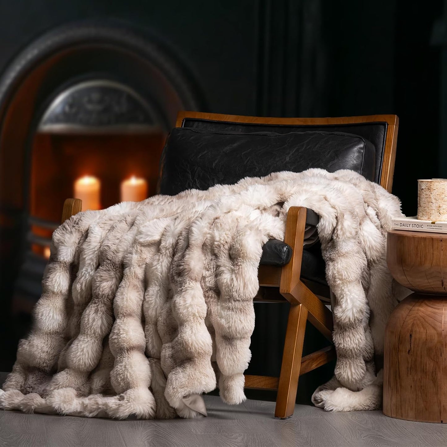 EVERGRACE Ultra Soft Luxury Fluffy Ridgeline Faux Rabbit Fur Throw Blanket, Thick Warm Bubble Throw for Bed, Cozy Plush Reversible Blankets for Couch, Chair, Sofa, Light Grey, 80x90 Inches, 870 GSM