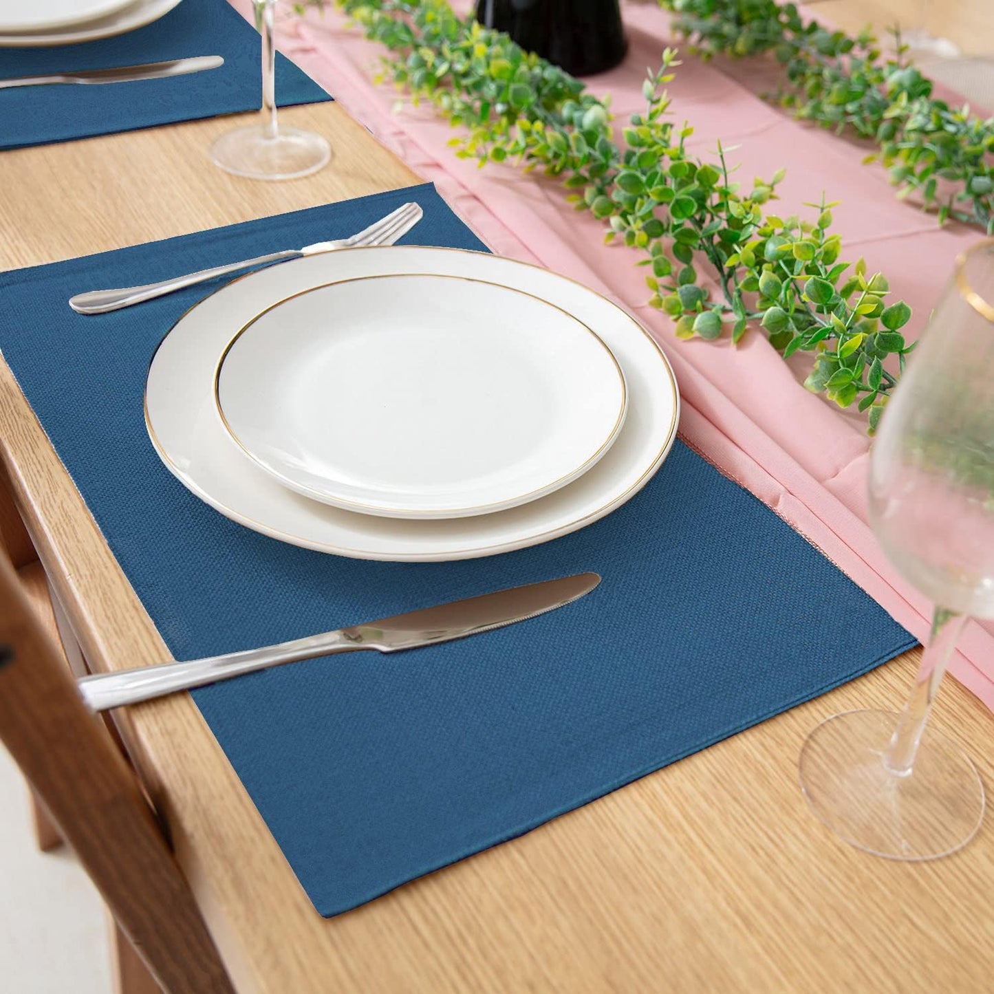 Cloth Placemats Set of 8, Linen Type Fabric Placemats Machine Washable Heat Resistant Placemats Wrinkle Free Thick Polyester Kitchen Place Mats for Dining Table (Navy Blue)