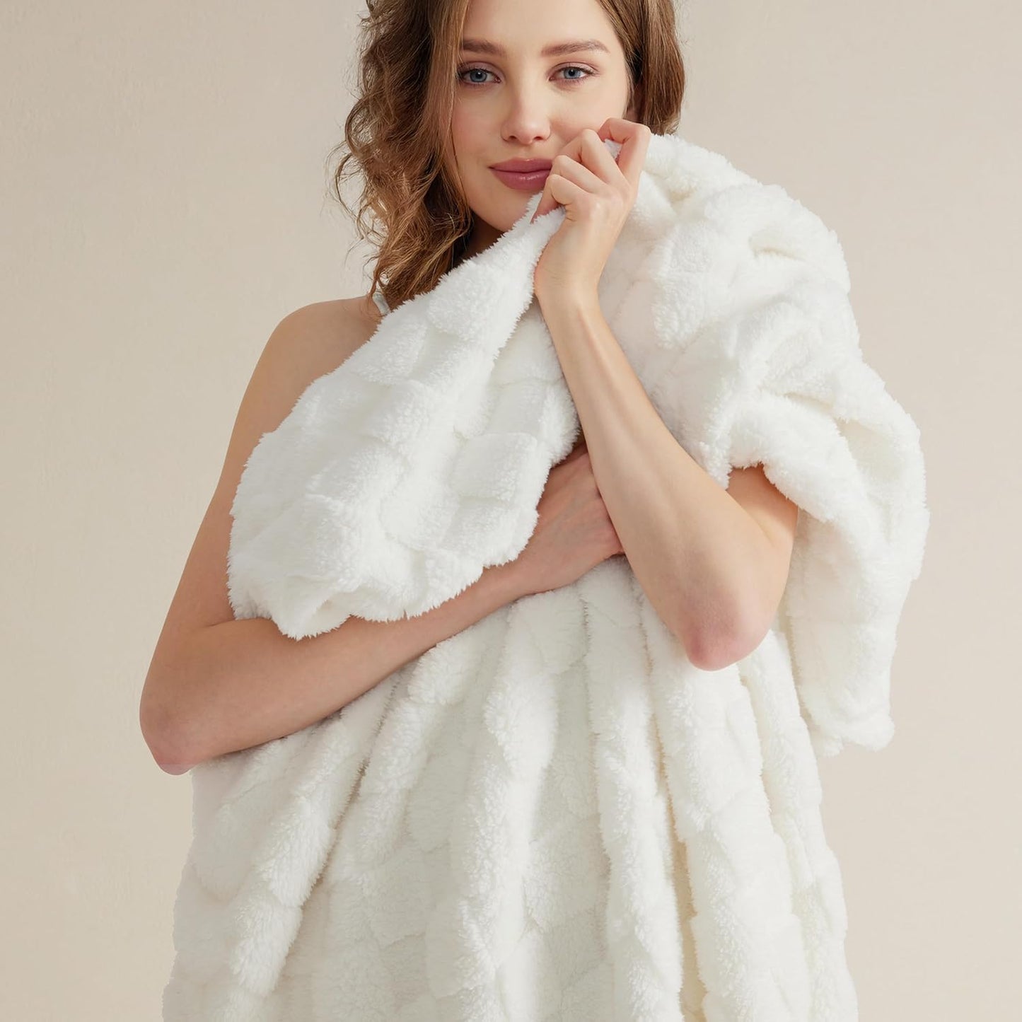 Bedsure GentleSoft Blankets Queen Size for Bed - Super Soft Cozy Blanket for Women Men Girls, Large Fuzzy Fleece Throw for Bedroom Decor, White, 90x90 Inches