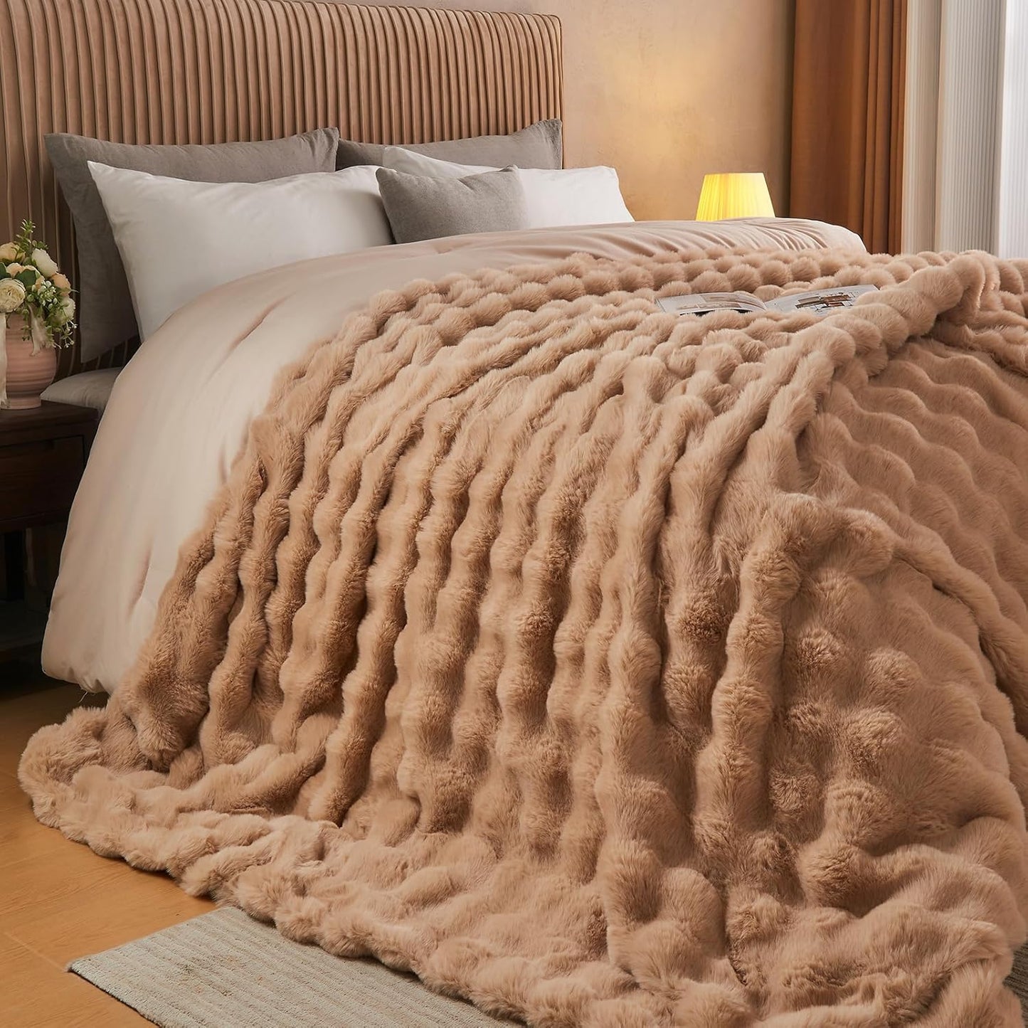 Lotus Karen Queen Size Faux Fur Blanket Khaki - Big Bubble Rabbit Fluff Blanket for Bed, Large Fluffy Fuzzy Cozy Blanket, Thick Furry Plush Shaggy Blankets, 90x90 Inches