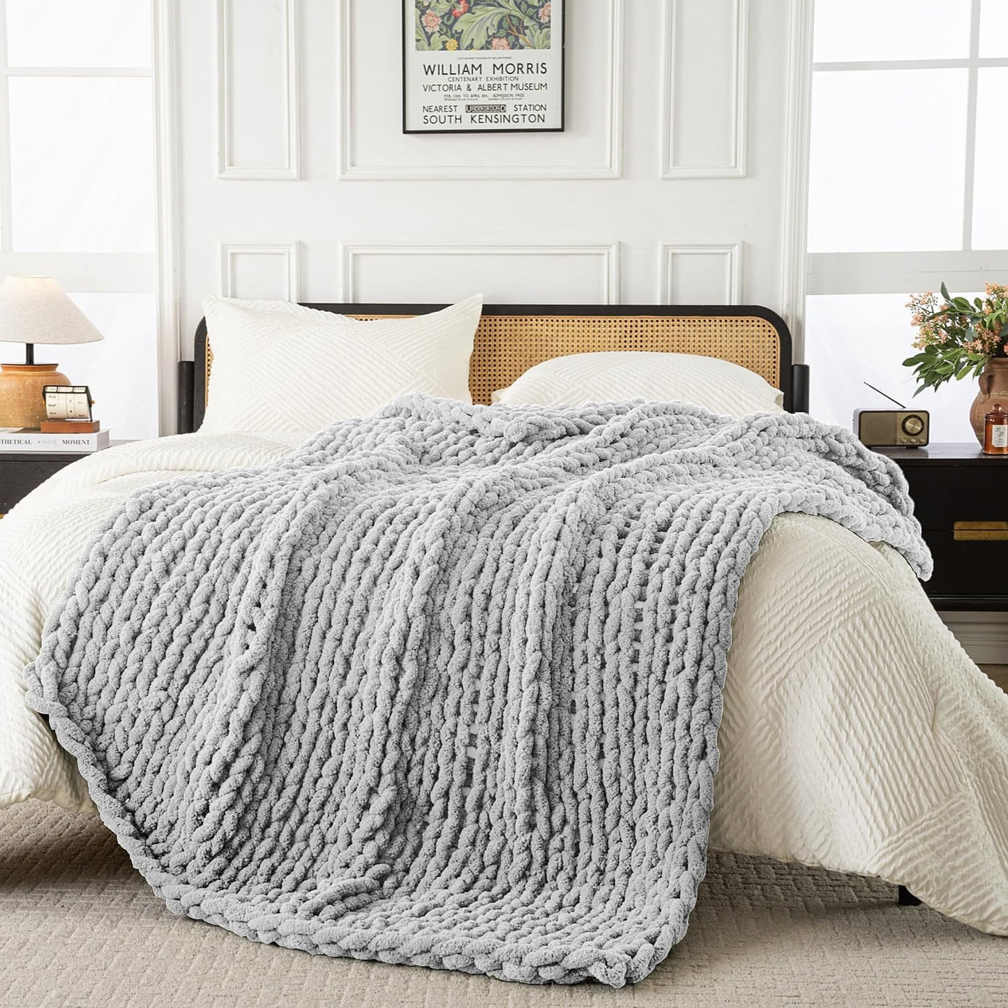 Ultra Soft Chunky Knit Blanket Throw -50x60 Hand Knitted Warm Chenille Throw Blanket, Home Decor Soft Thick Yarn Cable Knit Blanket Breathable Fleece Banket Christmas for Couch Bed Sofa Best GIF