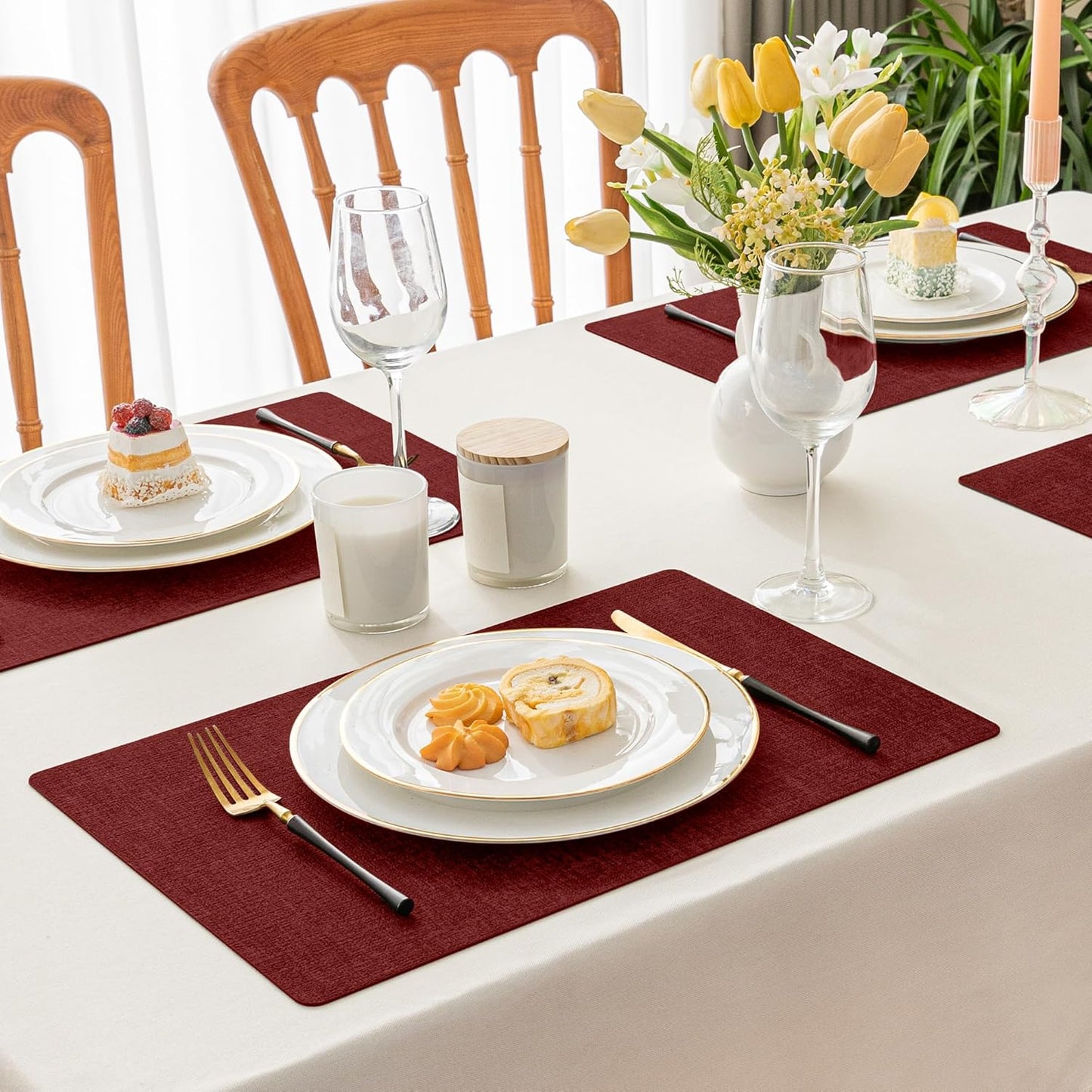 Romanstile Vinyl Placemats Set of 4-12 X 18 Inch - Heat Resistant Place Mats 100% Waterproof Oilproof Wipeable Reversible Faux Leather Table Mats for Kitchen/Dining/Party/Outdoor, Red