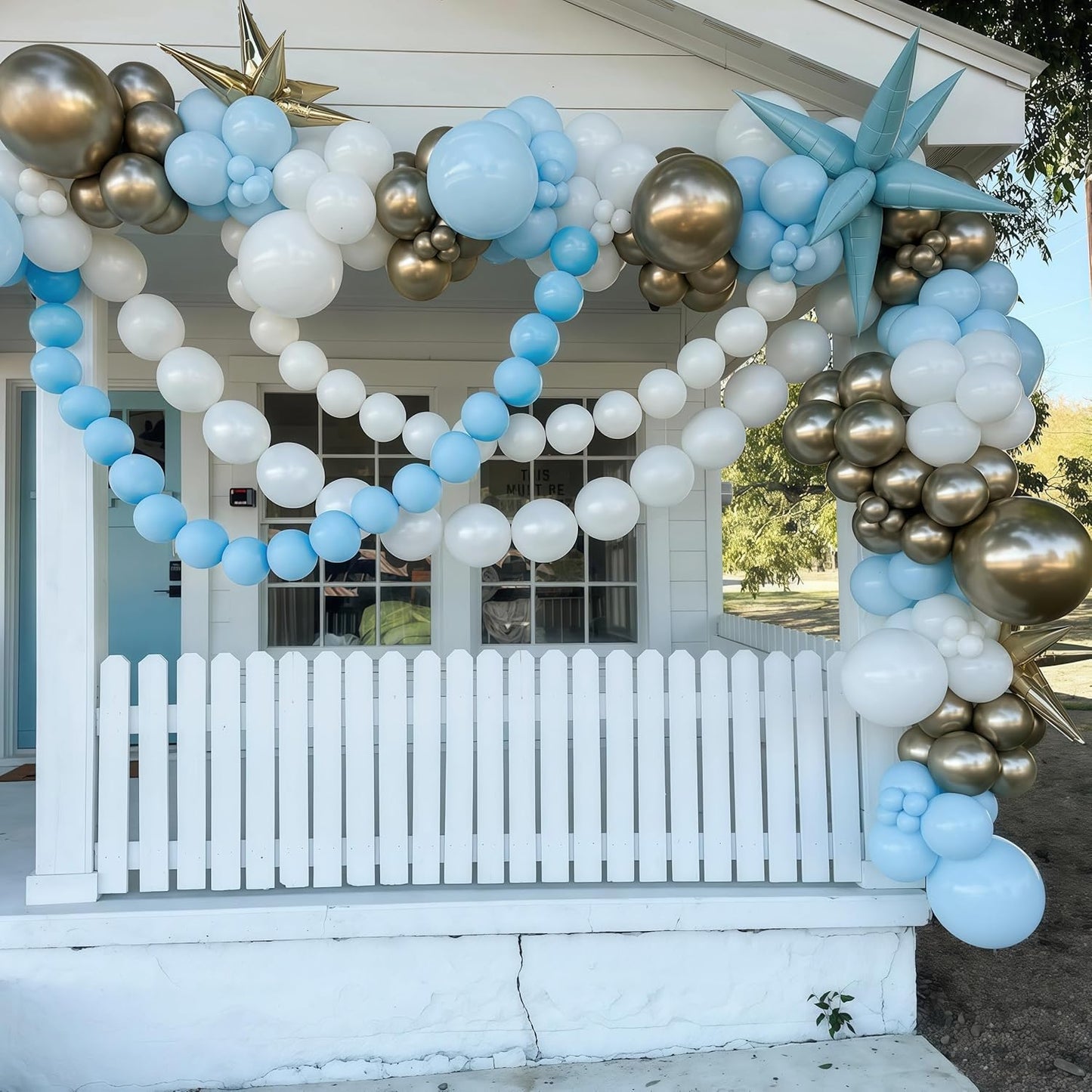 100PCS Blue and White Link Balloons, Baby Light Blue White Linking Balloons with Tail for Making Balloon Wall Arch and Chains, Quick Balloon for Wedding Birthday Baby Shower Party Decorations (6inch)