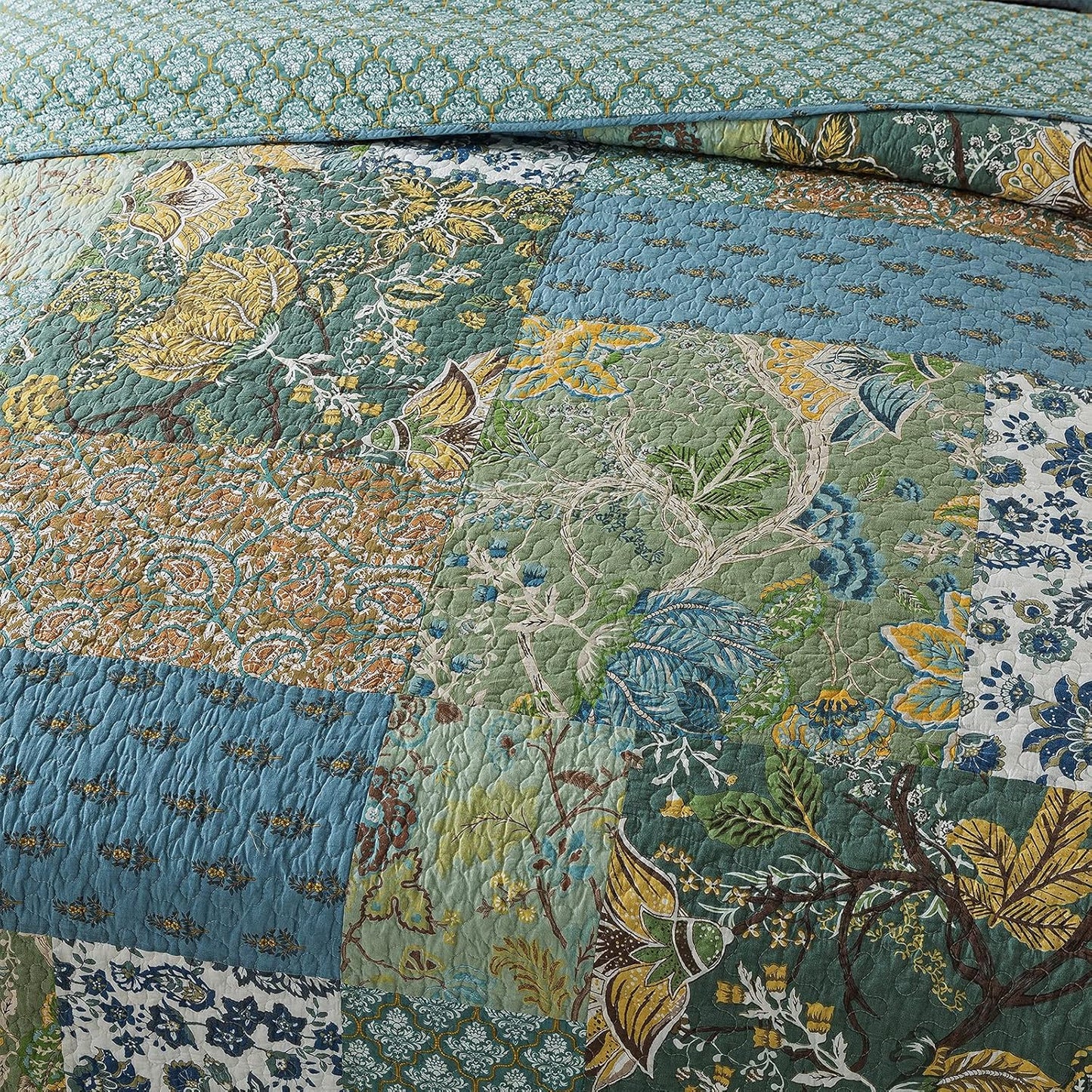 NEWLAKE Cotton Patchwork Bedspread, 3-Piece Bedding Quilt Set with Real Stitched Embroidery, Reversible Matelasse Bed Coverlet Set,Green Farmhouse Garden,Queen Size